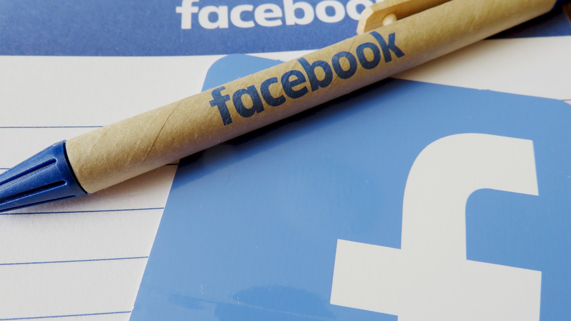 A Facebook hirdetések elhelyezései Segítünk eligazodni a Facebook hirdetések elhelyezéseit illetően!
